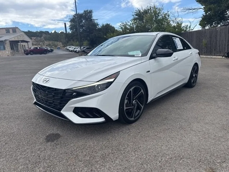 2023 Hyundai Elantra N Line photo 1