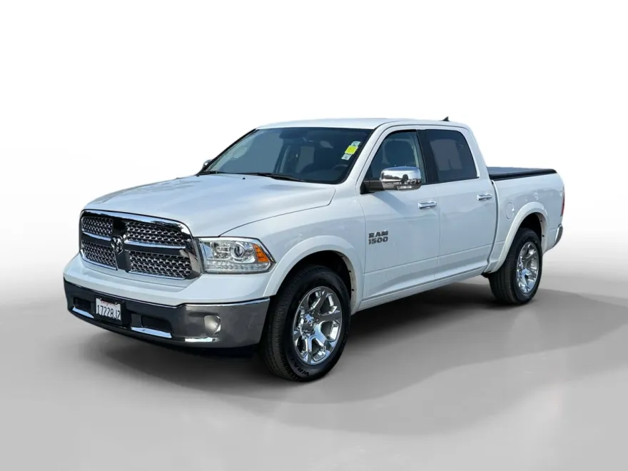 2017 Ram 1500 Laramie photo 1