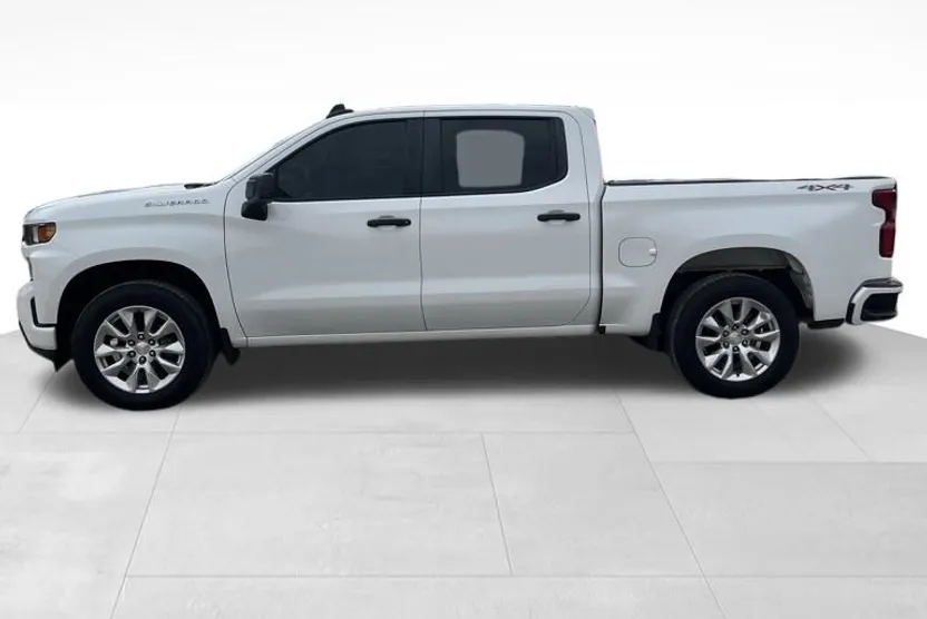 2020 Chevrolet Silverado 1500 Custom photo 1