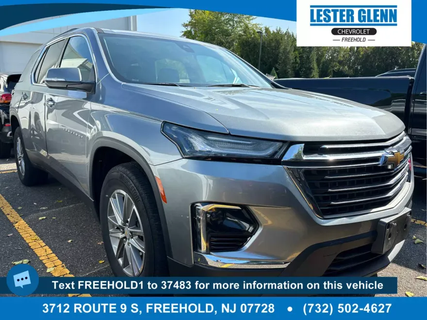 2023 Chevrolet Traverse Leather photo 1