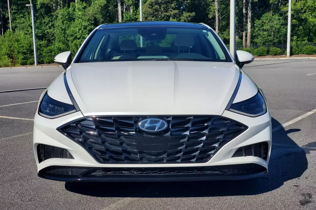 2022 Hyundai Sonata SEL photo 1