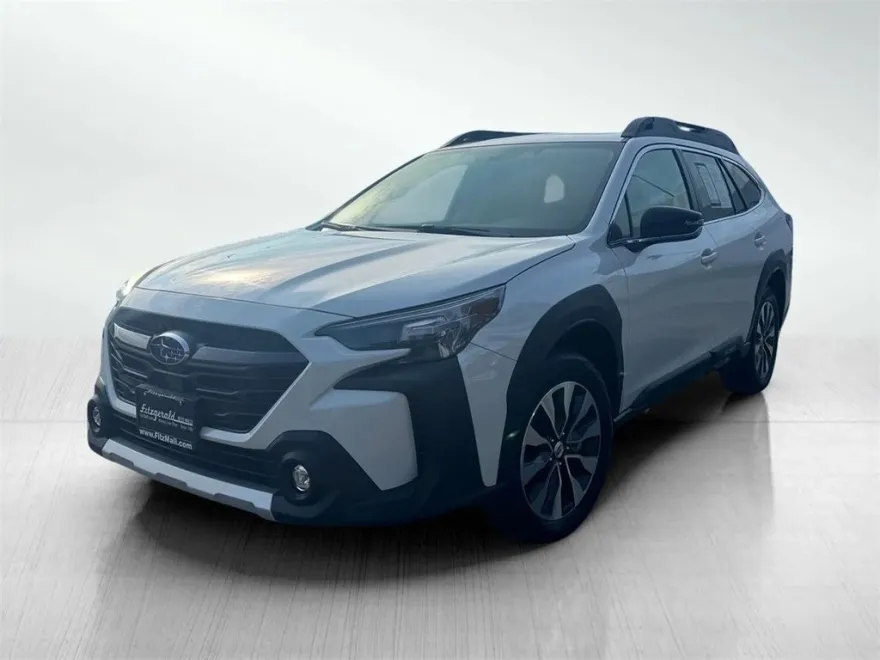 2025 Subaru Outback Limited photo 1
