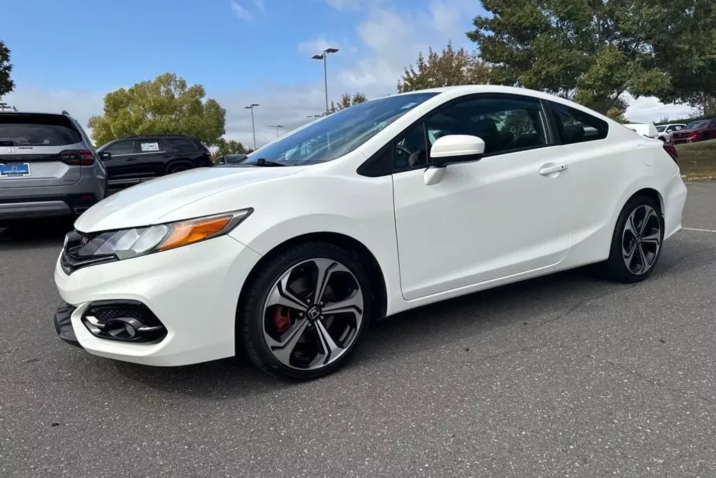2015 Honda Civic Si photo 1