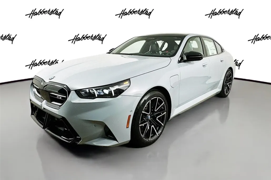 2026 Bmw M5 5 photo 1