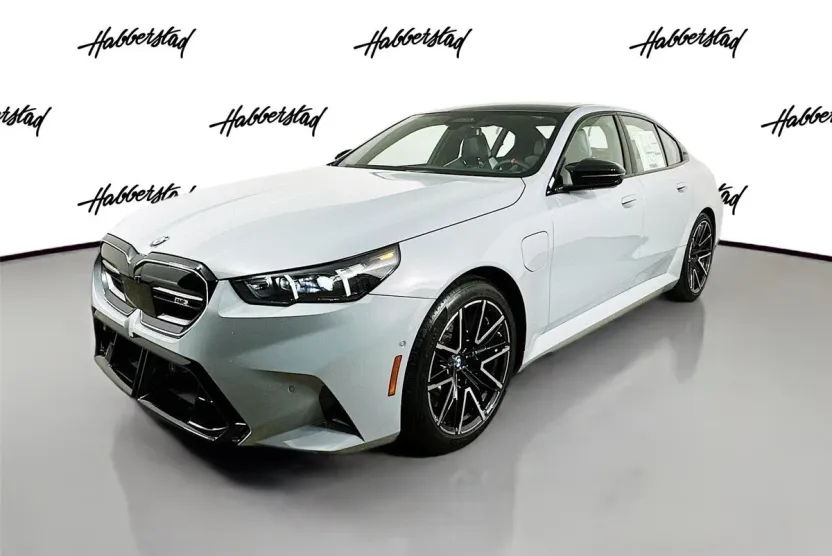 2026 Bmw M5 5 photo 1
