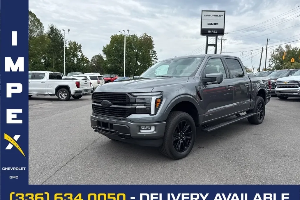 2025 Ford F-150 Platinum photo 1