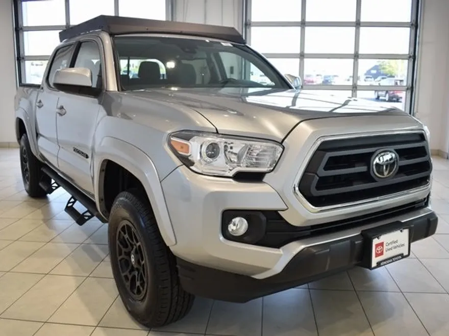2022 Toyota Tacoma SR5 photo 1