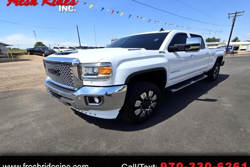 2017 Gmc Sierra SLT photo 1