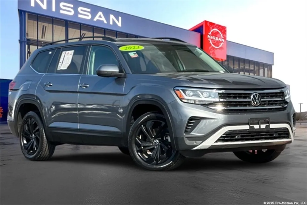 2023 Volkswagen Atlas V6 SE Technology photo 1
