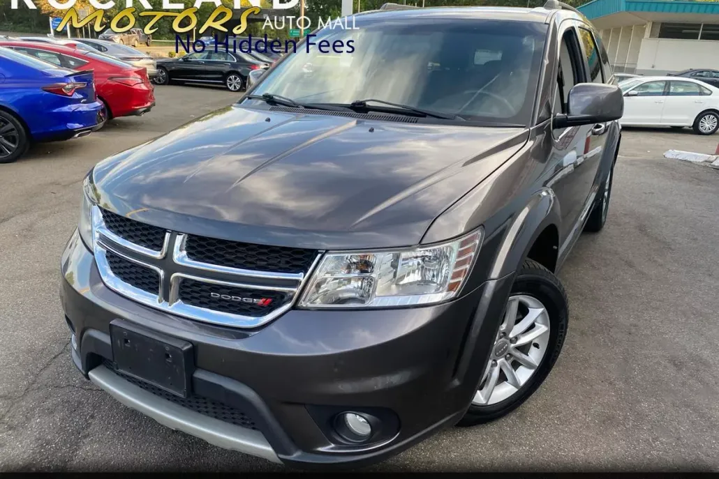 2015 Dodge Journey SXT photo 1