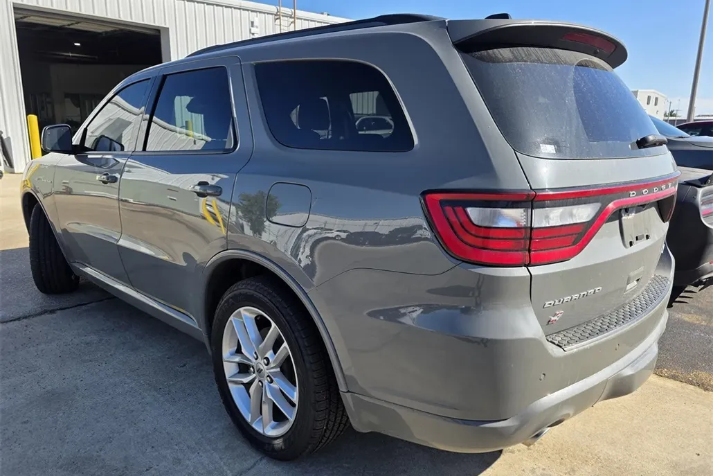 2023 Dodge Durango R/T Plus photo 1