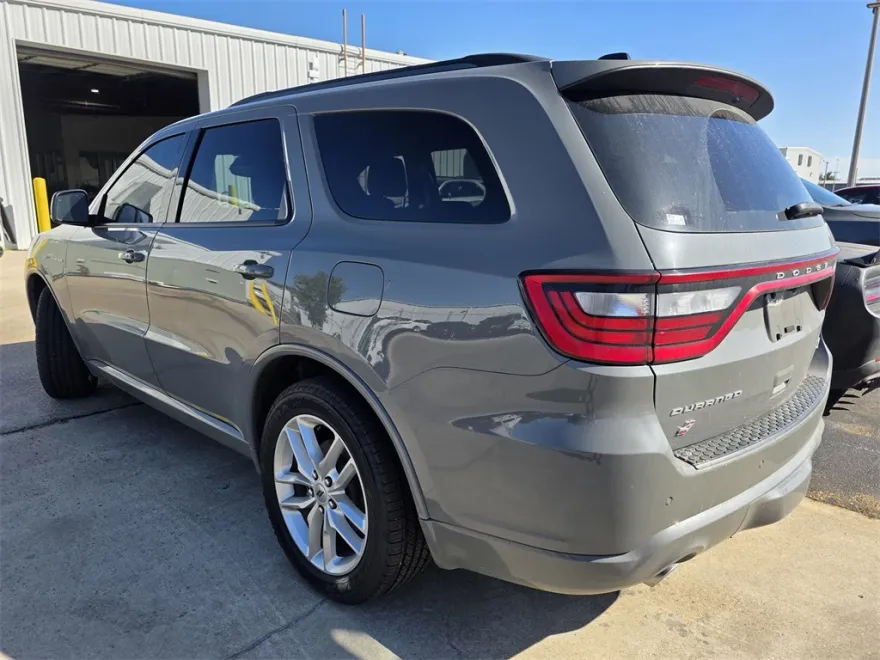 2023 Dodge Durango R/T Plus photo 1