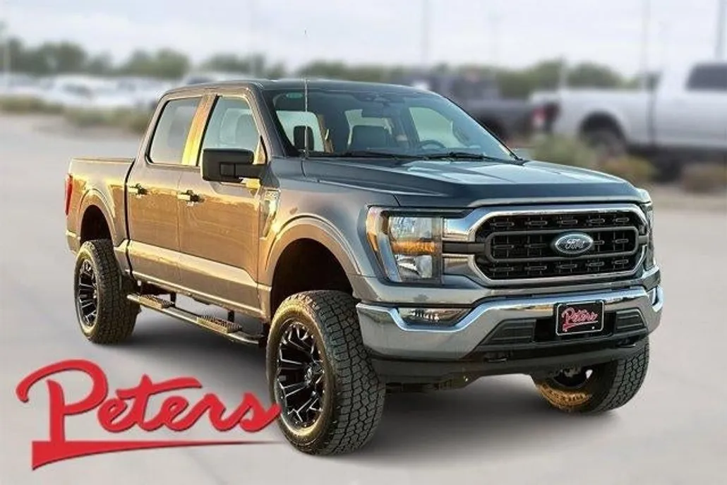 2023 Ford F-150 XLT photo 1