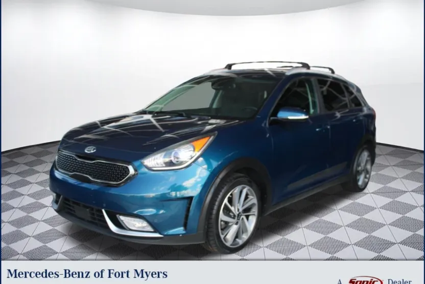 2019 Kia Niro Touring photo 1