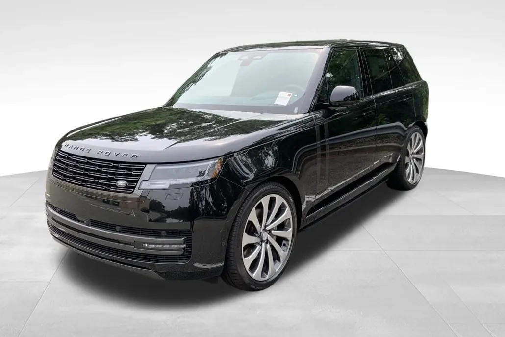 2025 Land Rover Range Rover SE photo 1