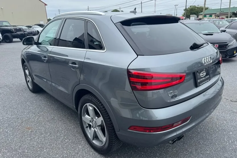 2015 Audi Q3 Prestige photo 1