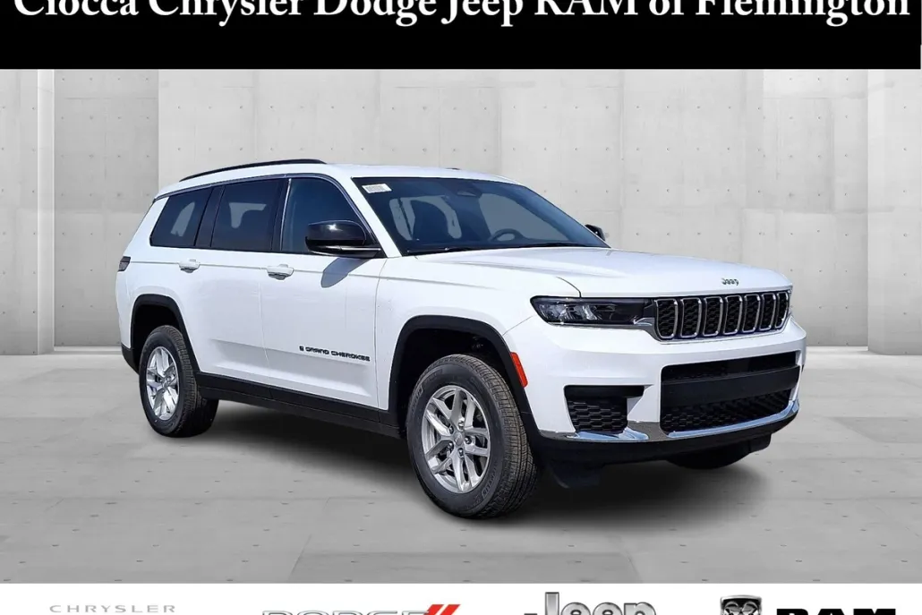 2025 Jeep Grand Cherokee Laredo X photo 1
