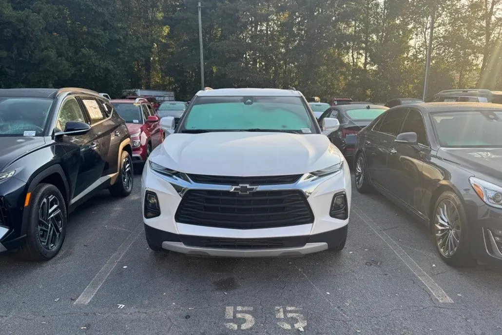 2022 Chevrolet Blazer 2LT photo 1