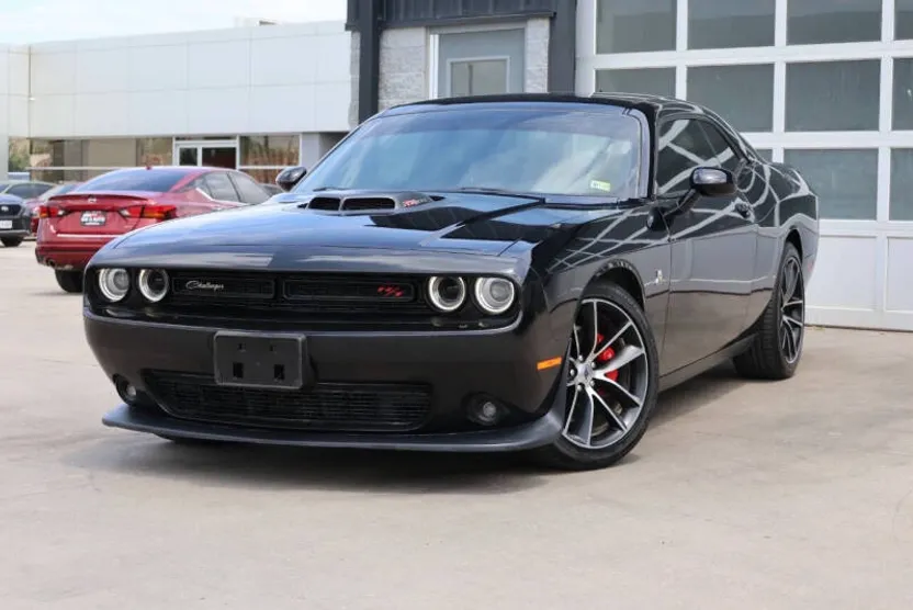 2018 Dodge Challenger 392 Scat Pack Shaker photo 1