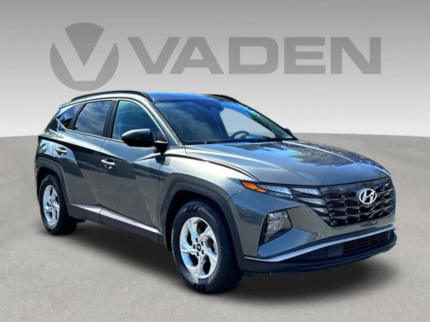2022 Hyundai Tucson SEL photo 1