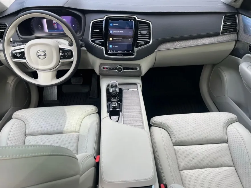 2024 Volvo XC90 Ultimate photo 1