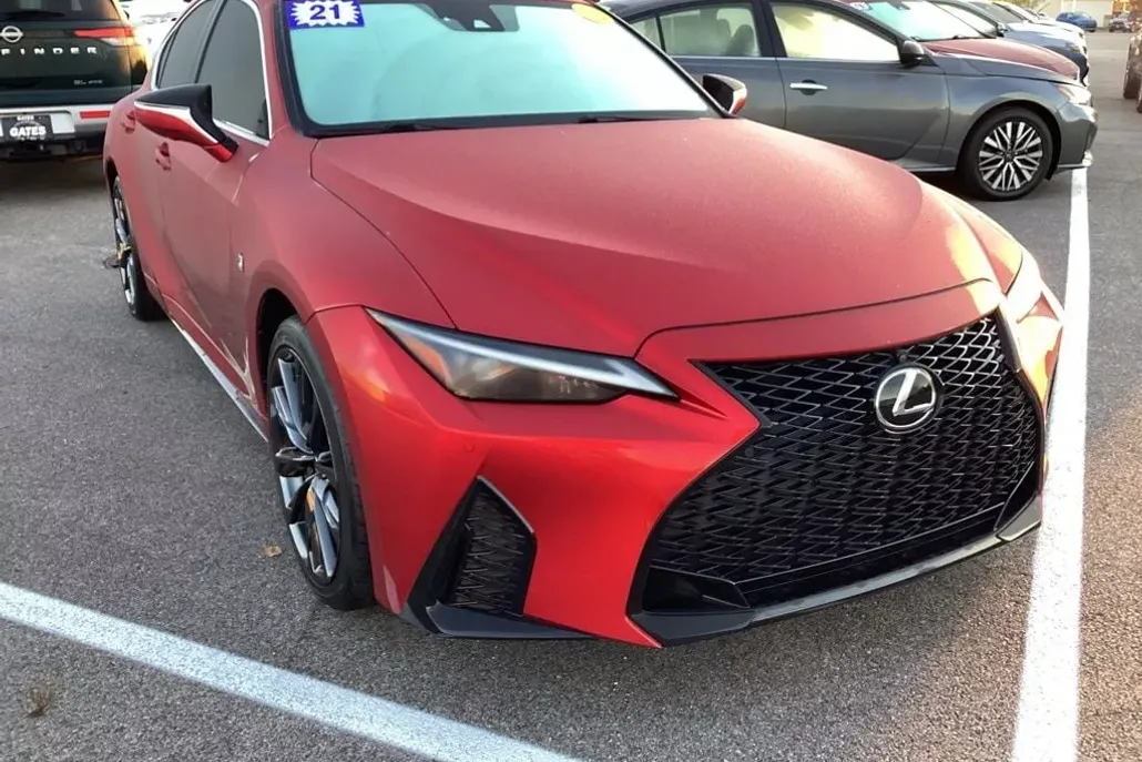 2021 Lexus IS 350 F SPORT photo 1
