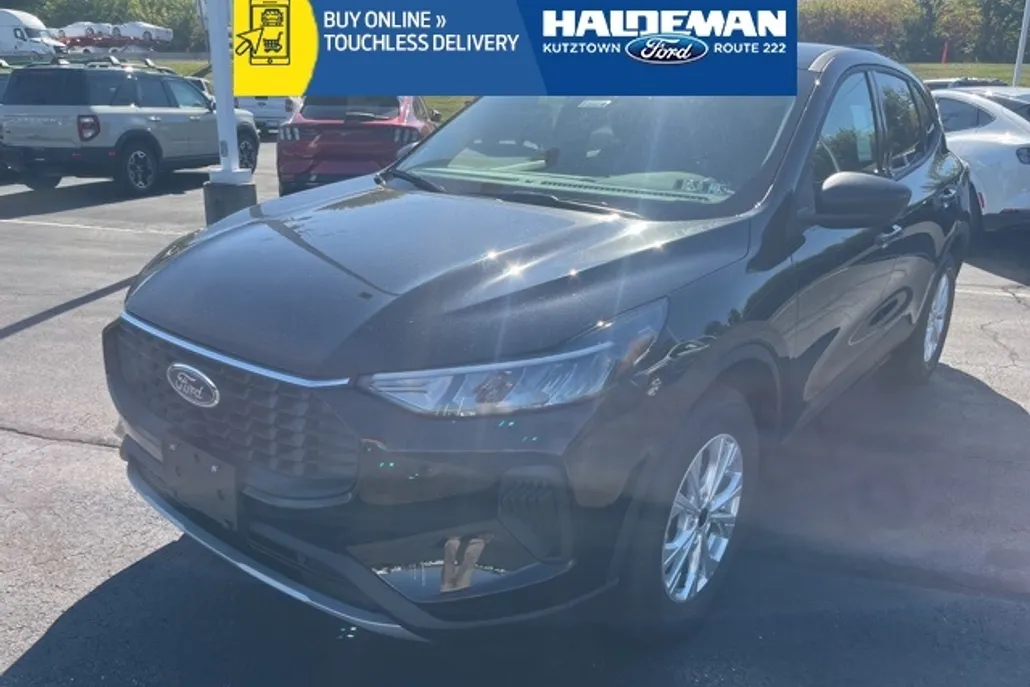 2025 Ford Escape Active photo 1