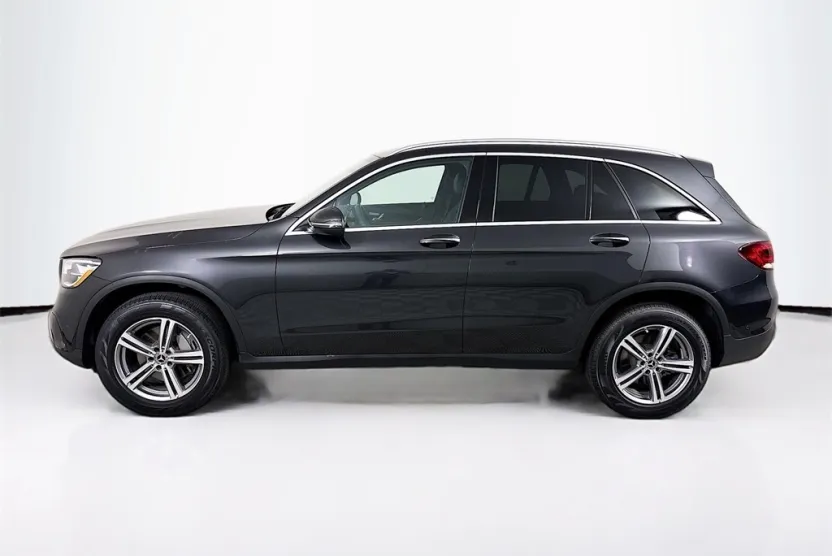 2022 Mercedes Benz GLC 300 photo 1