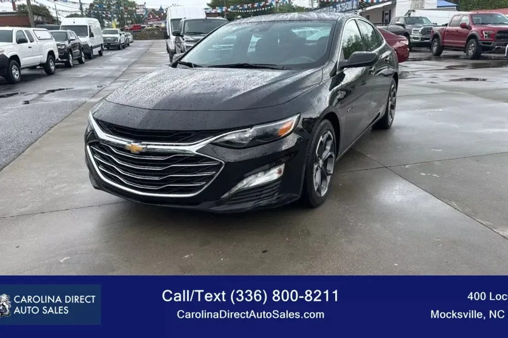 2023 Chevrolet Malibu 1LT photo 1