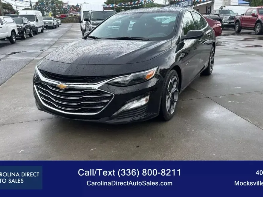 2023 Chevrolet Malibu 1LT photo 1