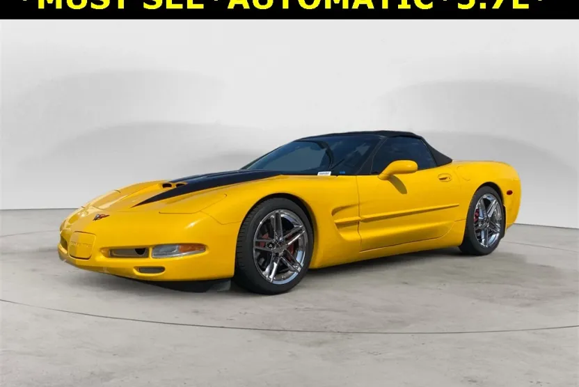 2002 Chevrolet Corvette Base photo 1
