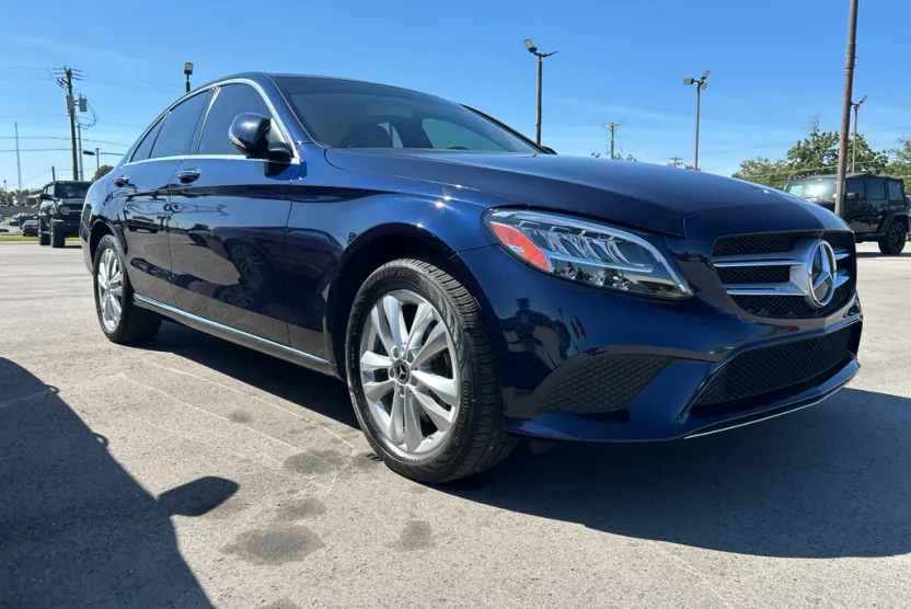 2019 Mercedes Benz C 300 4MATIC Sedan photo 1