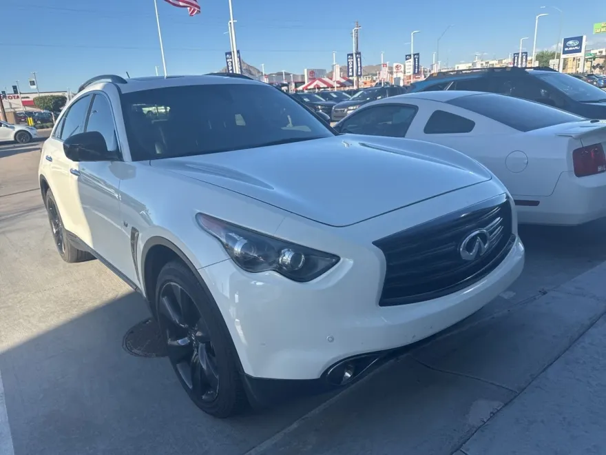 2015 Infiniti QX70 Base photo 1