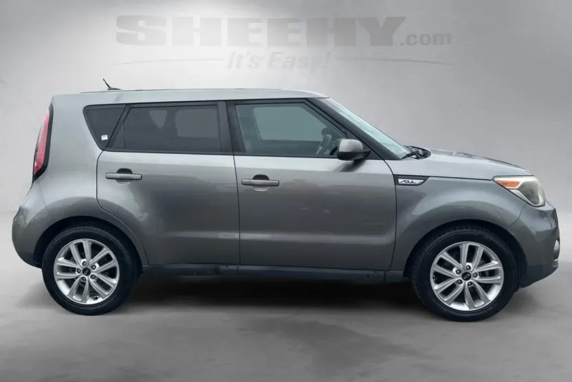 2018 Kia Soul Plus photo 1
