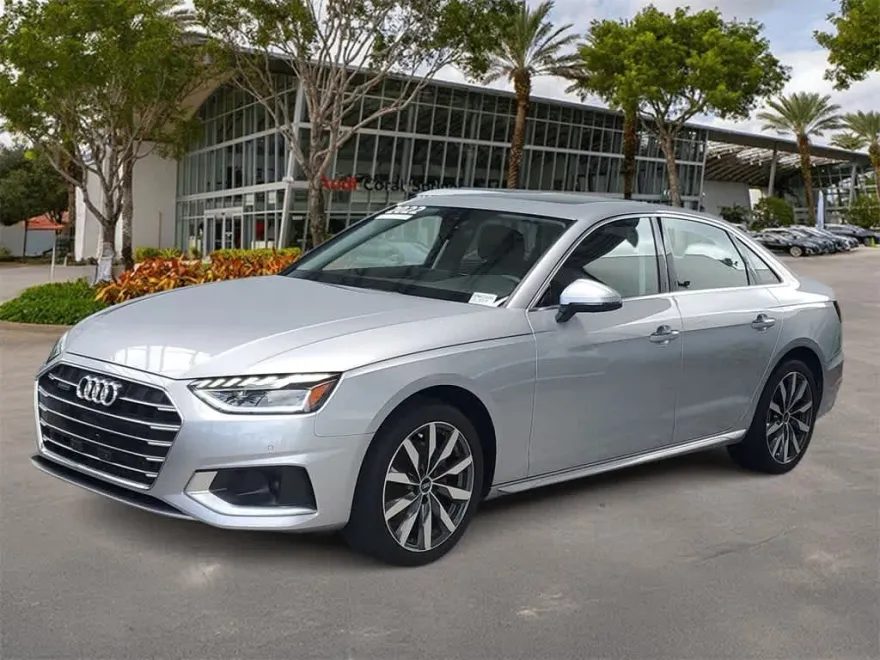 2022 Audi A4 40 Premium Plus photo 1