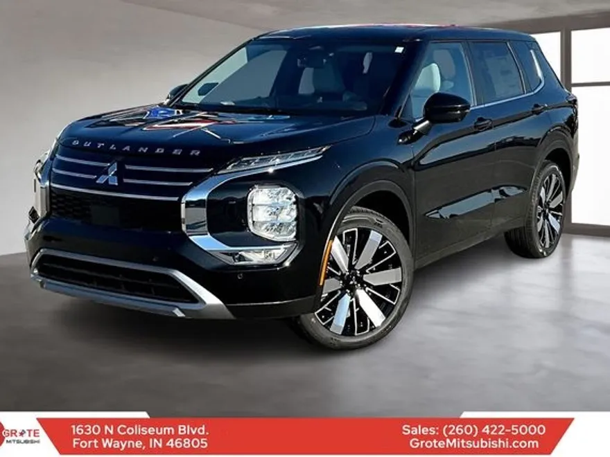 2025 Mitsubishi Outlander SE photo 1