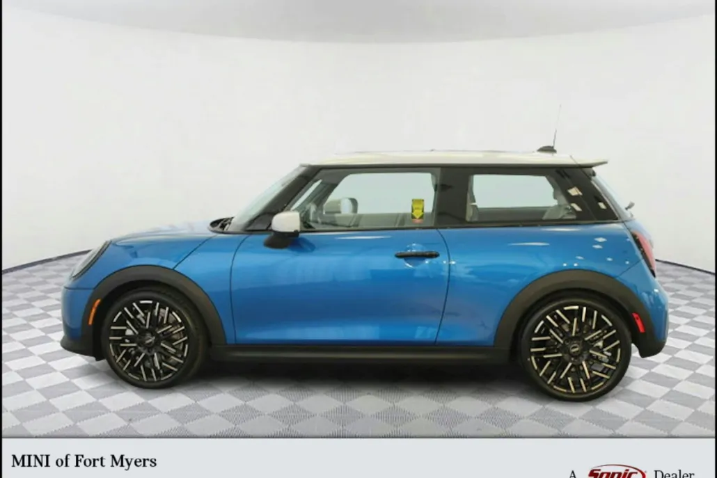 2025 Mini Cooper 2 Door Hardtop S photo 1