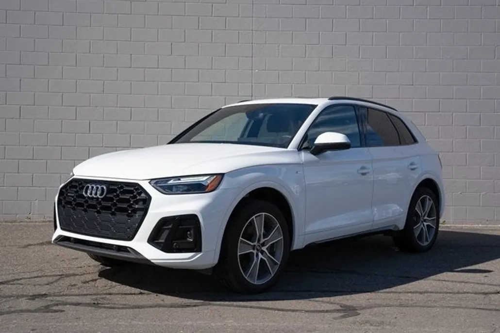 2025 Audi Q5 45 S line Premium photo 1