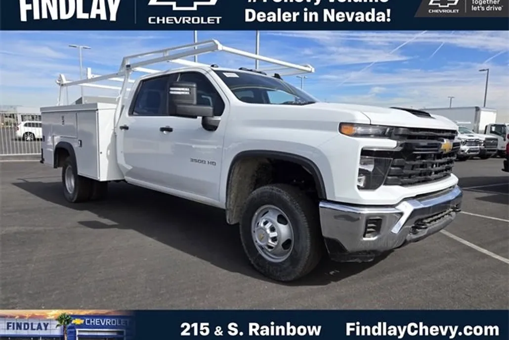 2025 Chevrolet Silverado 3500HD Work Truck photo 1
