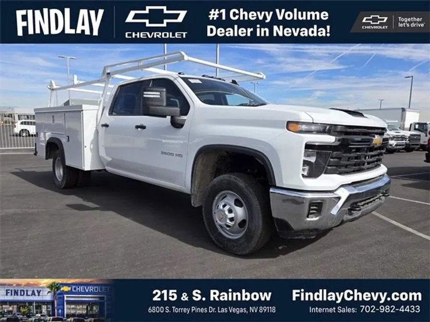 2025 Chevrolet Silverado 3500HD Work Truck photo 1
