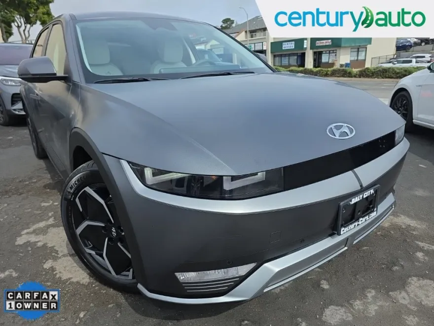 2023 Hyundai Ioniq 5 SEL photo 1