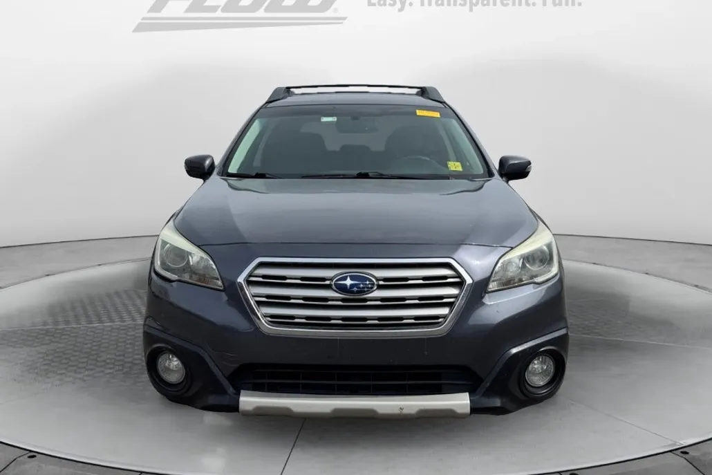 2015 Subaru Outback 2.5i Limited photo 1