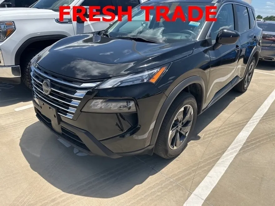 2024 Nissan Rogue SV photo 1