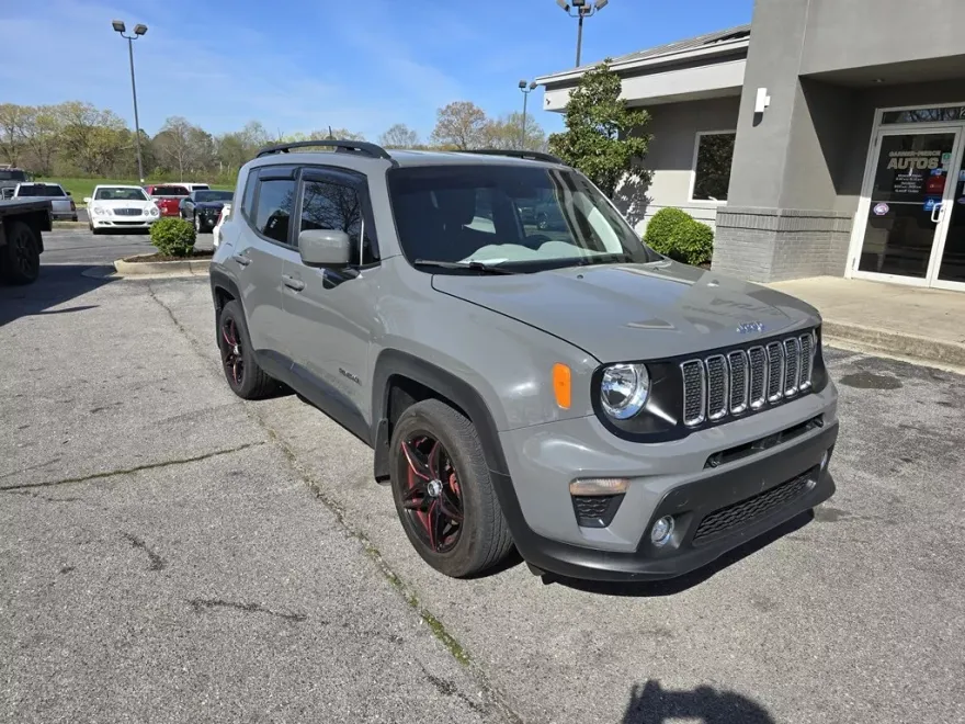 2019 Jeep Renegade Latitude photo 1