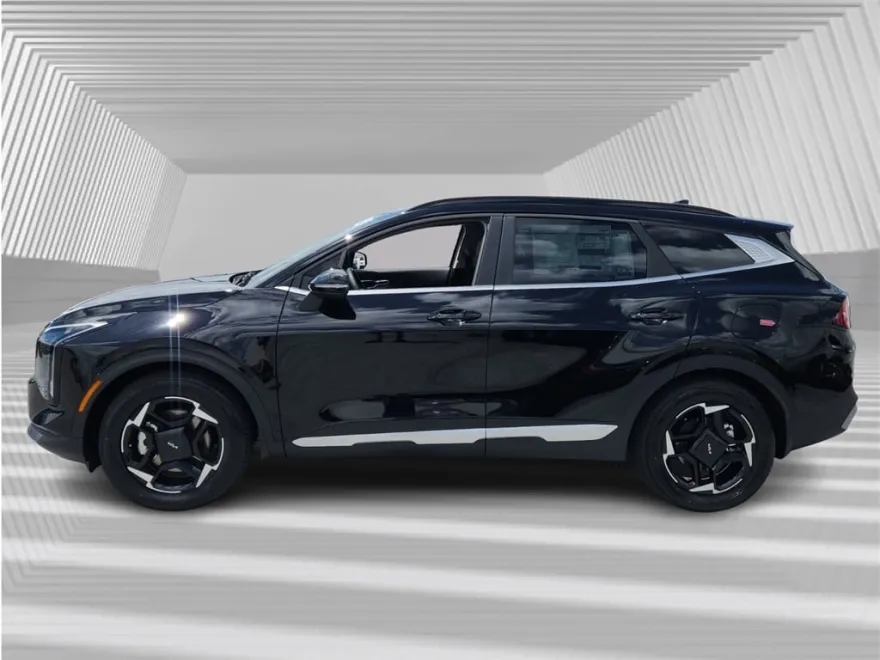 2026 Kia Sportage EX photo 1