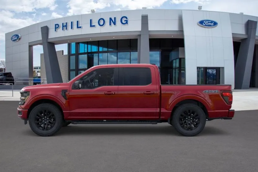 2025 Ford F-150 XLT photo 1
