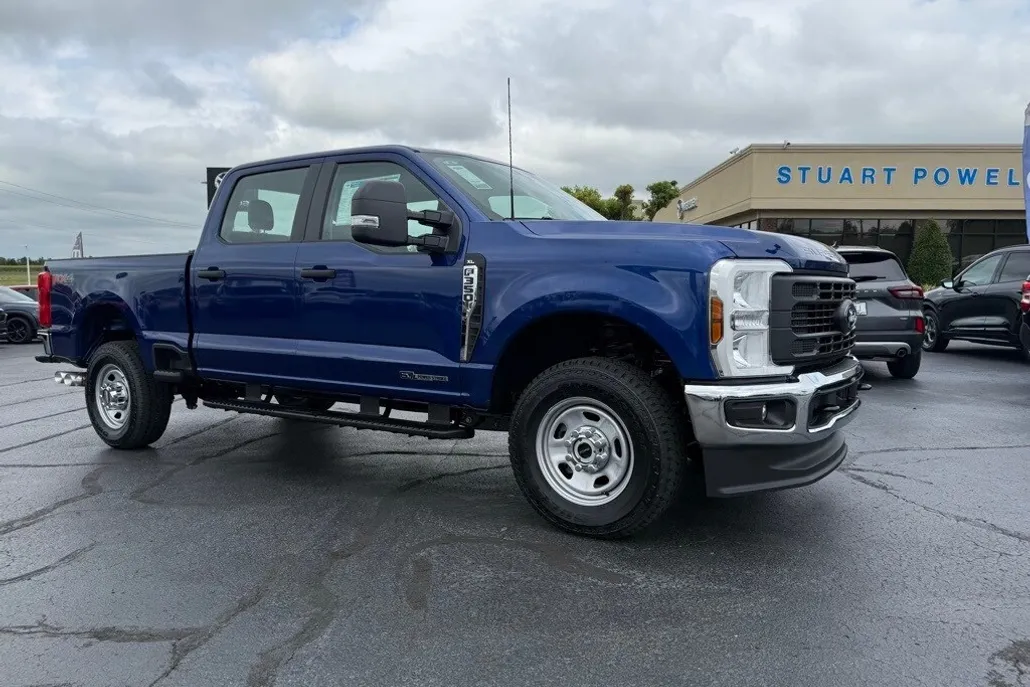 2026 Ford F-350 XL photo 1
