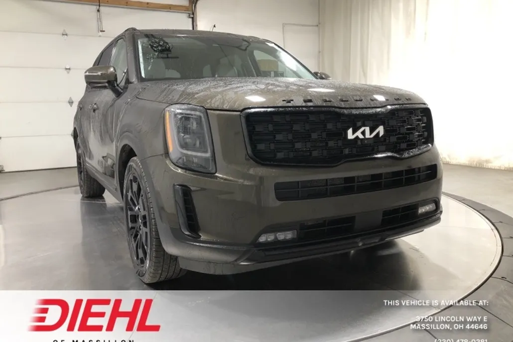 2022 Kia Telluride SX photo 1