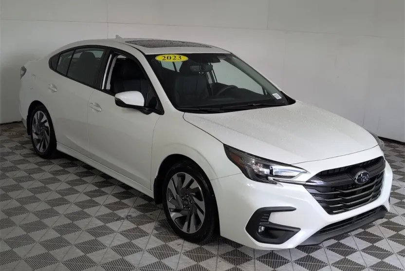 2023 Subaru Legacy Limited photo 1