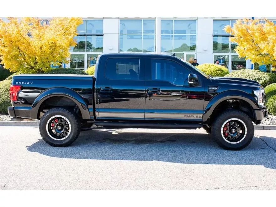 2020 Ford F-150 Lariat photo 1